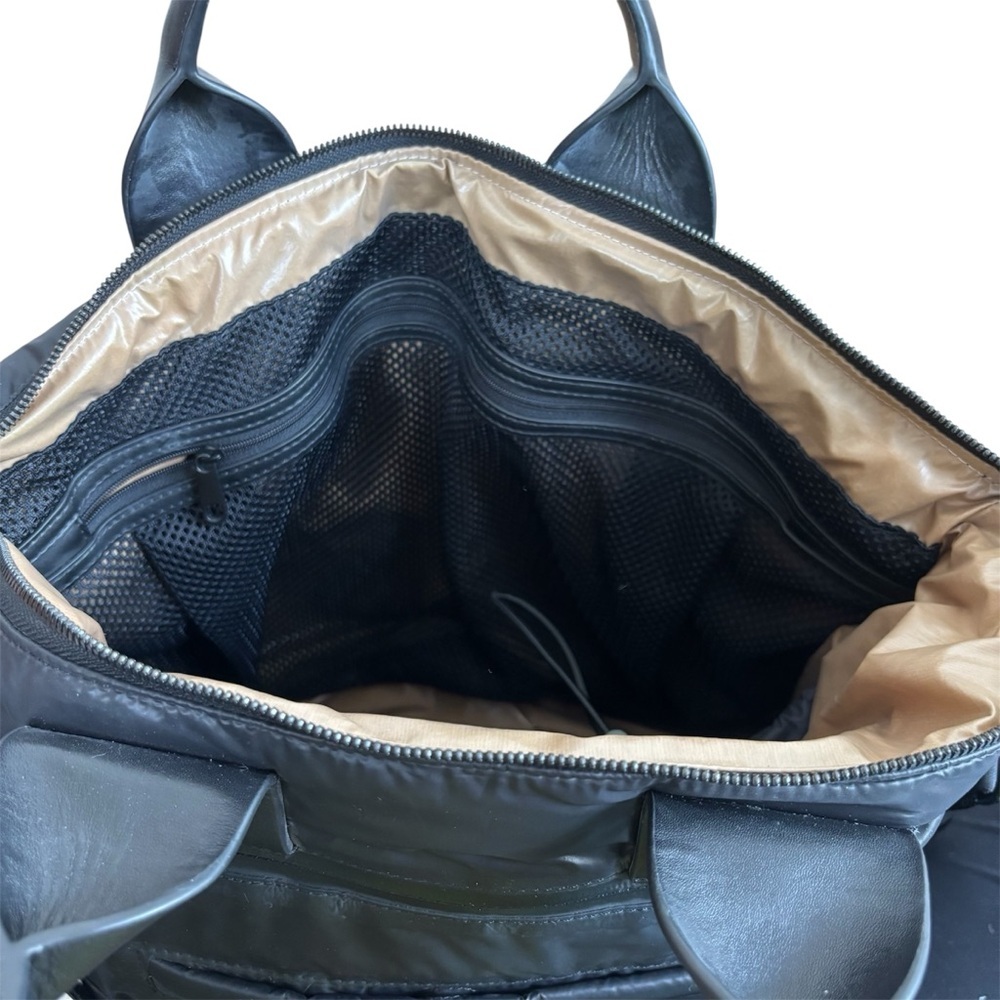 Caraa Nylon Messenger Travel Tote Bag In Black Leather Straps Expandable Luxury - Picture 8 of 8